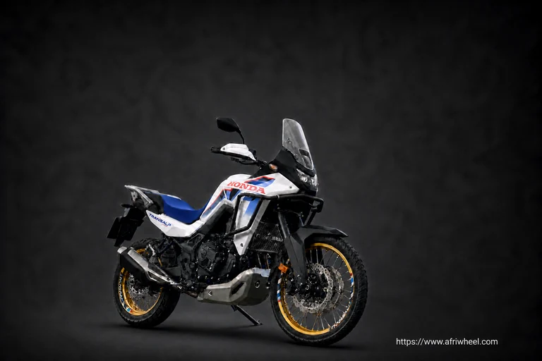 Honda XL750 Transalp E-Clutch in Ross White official front three-quarter studio view